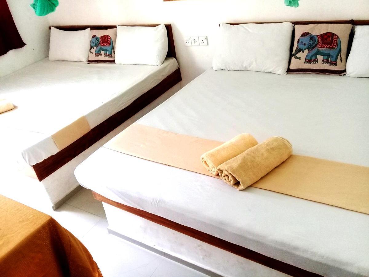 River Side & Swimming Pool Bed and Breakfast Udawalawe Εξωτερικό φωτογραφία