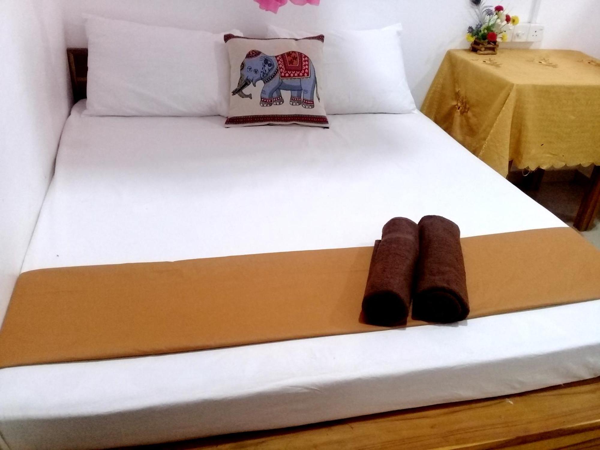 River Side & Swimming Pool Bed and Breakfast Udawalawe Εξωτερικό φωτογραφία